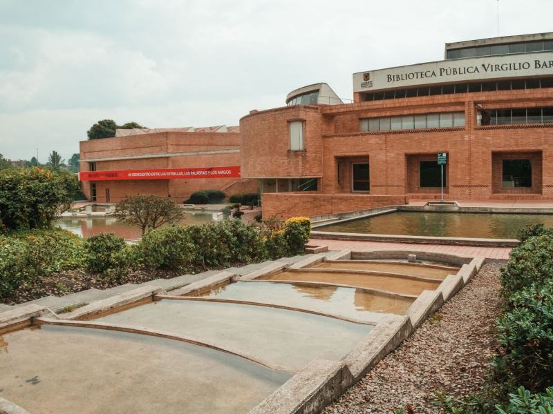 La Red Distrital de Bibliotecas Públicas de Bogotá - BibloRed celebra sus primeros 20 años.