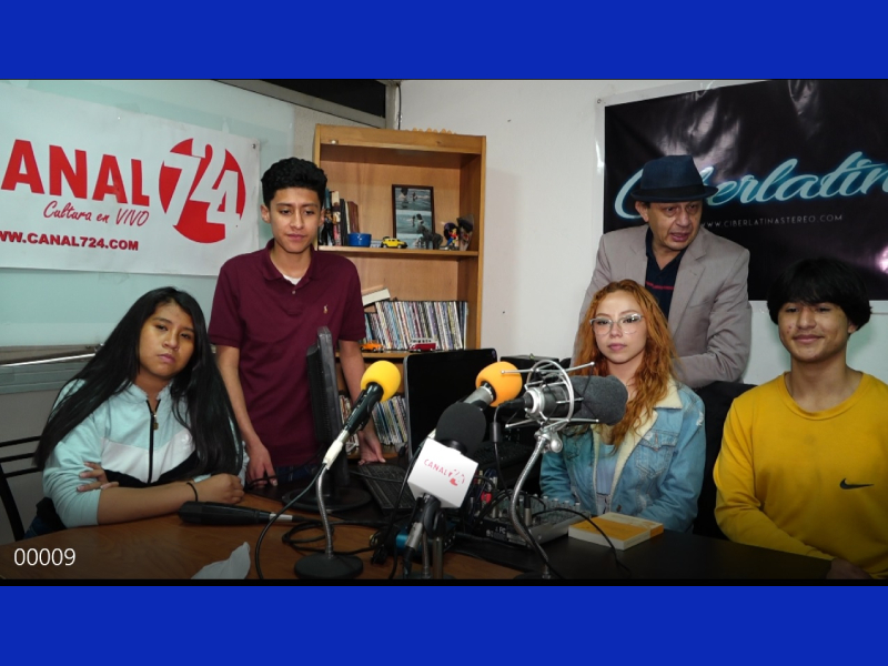 Estudiantes del colegio Jorge Soto del Corral visitan Canal 7/24 y www.ciberlatinastereo.com 